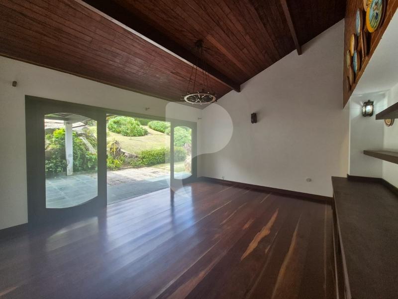 Casa para Alugar em Itaipava, Petrópolis - RJ - Foto 19