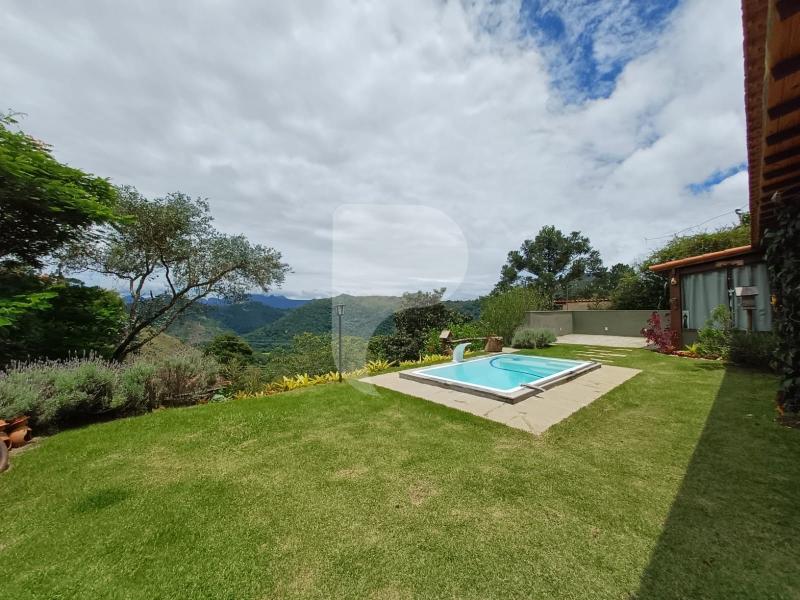 Casa à venda em Itaipava, Petrópolis - RJ - Foto 1