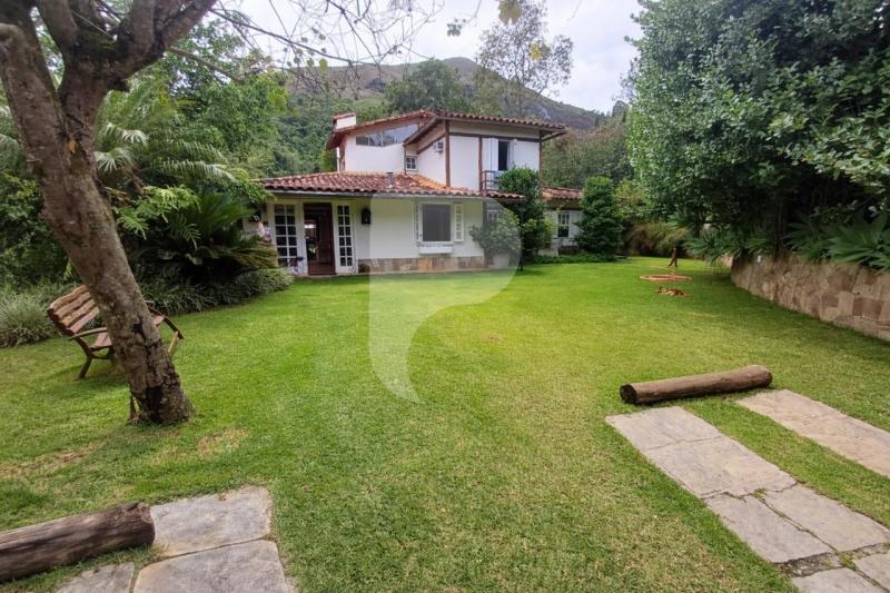 Casa à venda em Itaipava, Petrópolis - RJ - Foto 1