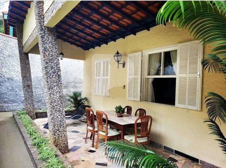 Casa à venda em Nogueira, Petrópolis - RJ - Foto 1