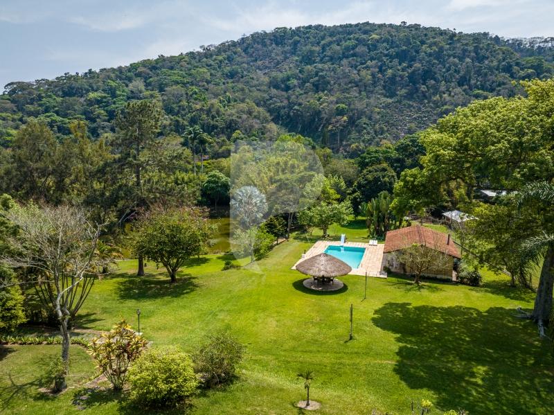 Casa para Temporada ,  para Alugar  à venda em Itaipava, Petrópolis - RJ - Foto 2