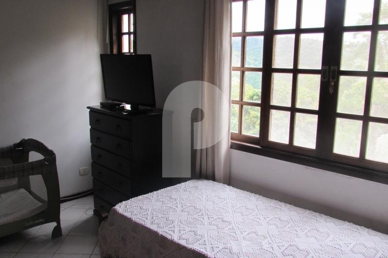 Casa para Alugar  à venda em Alberto Torres, Areal - RJ - Foto 11