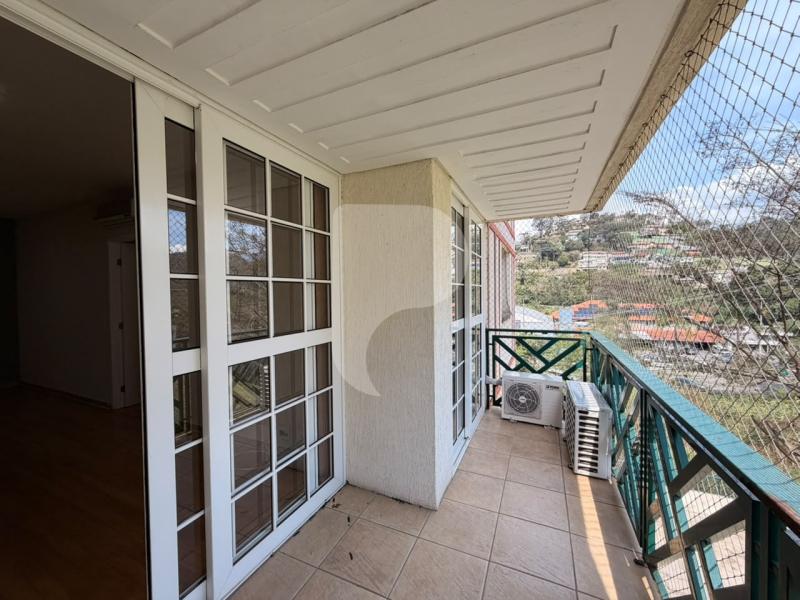 Apartamento para Alugar em Itaipava, Petrópolis - RJ - Foto 4
