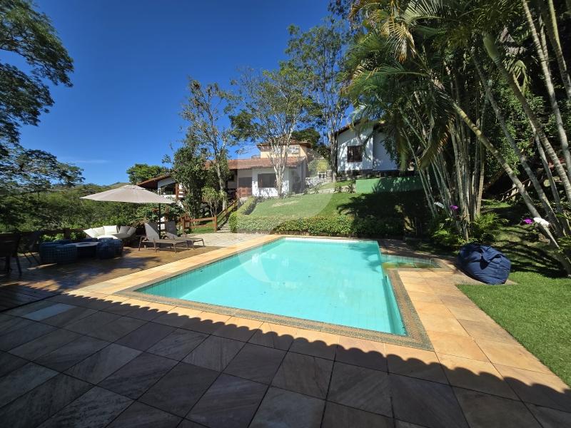 Casa à venda em Itaipava, Petrópolis - RJ - Foto 1