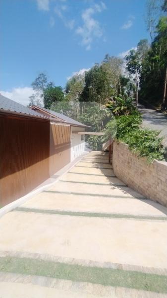 Casa à venda em Itaipava, Petrópolis - RJ - Foto 1