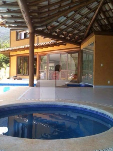 Casa - Petrópolis, Araras