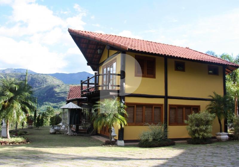 Casa à venda em Itaipava, Petrópolis - RJ - Foto 1
