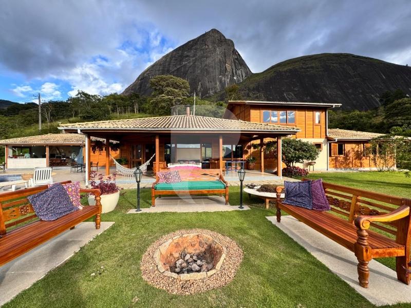 Casa à venda em Itaipava, Petrópolis - RJ - Foto 1