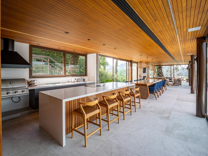 Casa - Petrópolis, Araras