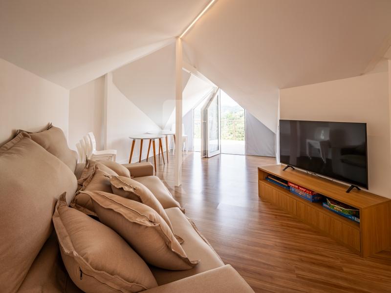 Casa - Petrópolis, Araras