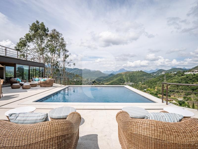 Casa - Petrópolis, Araras