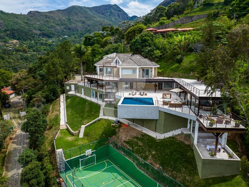 Casa - Petrópolis, Araras