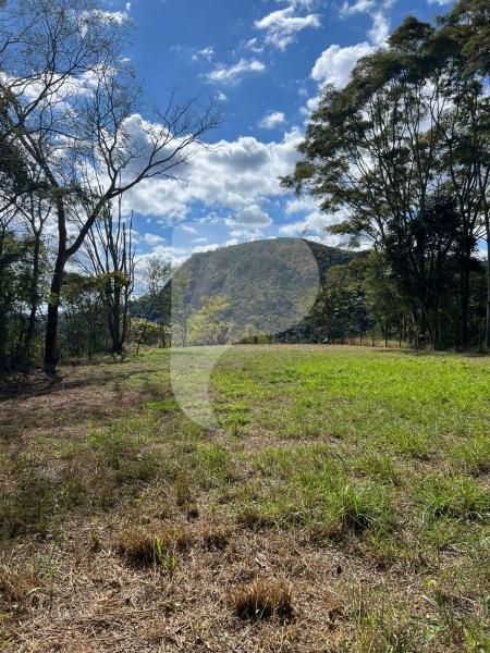 Terreno Residencial à venda em Itaipava, Petrópolis - RJ - Foto 1