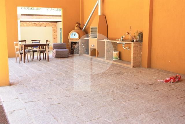 Casa para Alugar  à venda em Carangola, Petrópolis - RJ - Foto 20