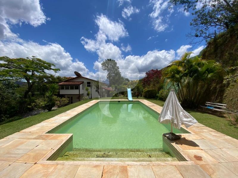 Casa à venda em Itaipava, Petrópolis - RJ - Foto 1