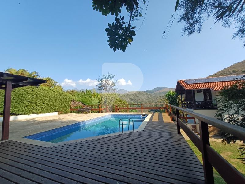 Casa à venda em Itaipava, Petrópolis - RJ - Foto 1