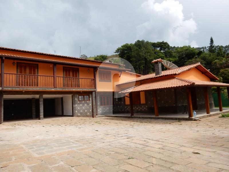 Casa à venda em Itaipava, Petrópolis - RJ - Foto 1