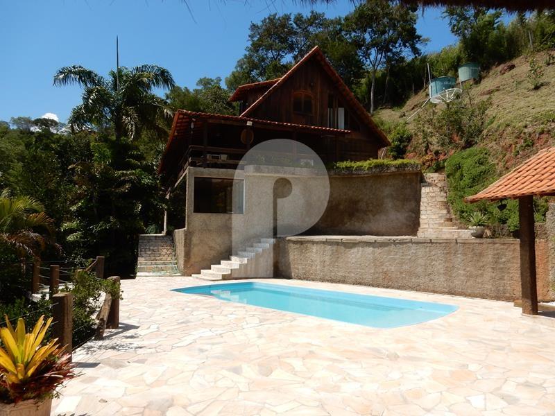 Casa à venda em Itaipava, Petrópolis - RJ - Foto 1