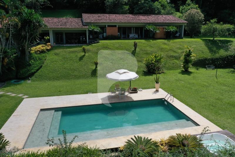 Casa à venda em Itaipava, Petrópolis - RJ - Foto 1