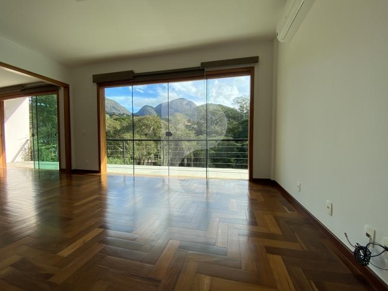 Casa para Alugar  à venda em Araras, Petrópolis - RJ - Foto 16