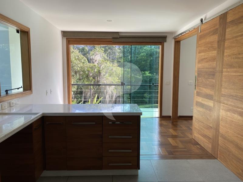 Casa para Alugar  à venda em Araras, Petrópolis - RJ - Foto 50