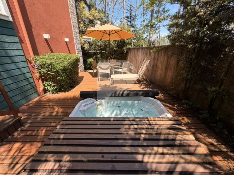 Apartamento para Alugar em Itaipava, Petrópolis - RJ - Foto 1