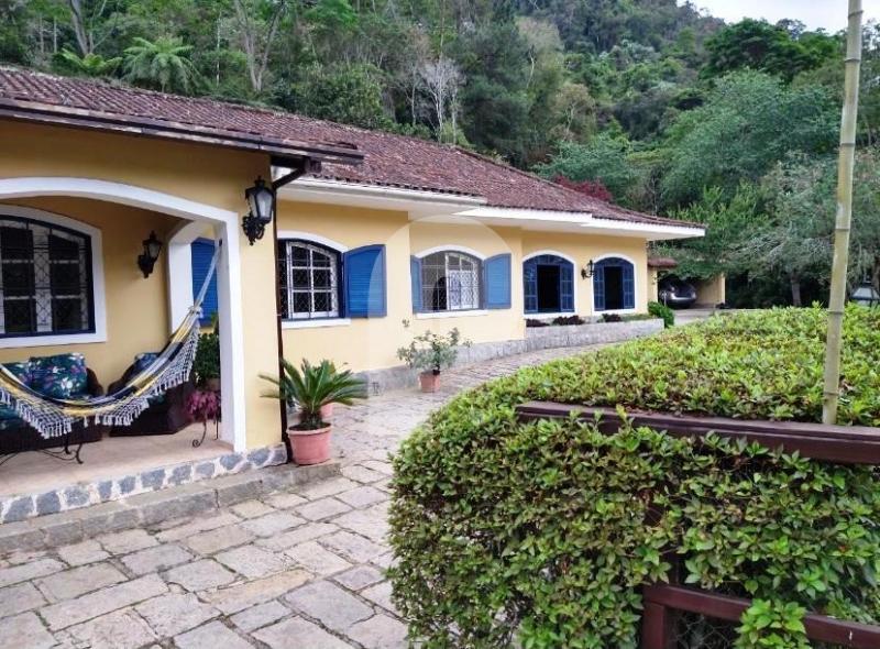 Casa à venda em Araras, Petrópolis - RJ - Foto 1