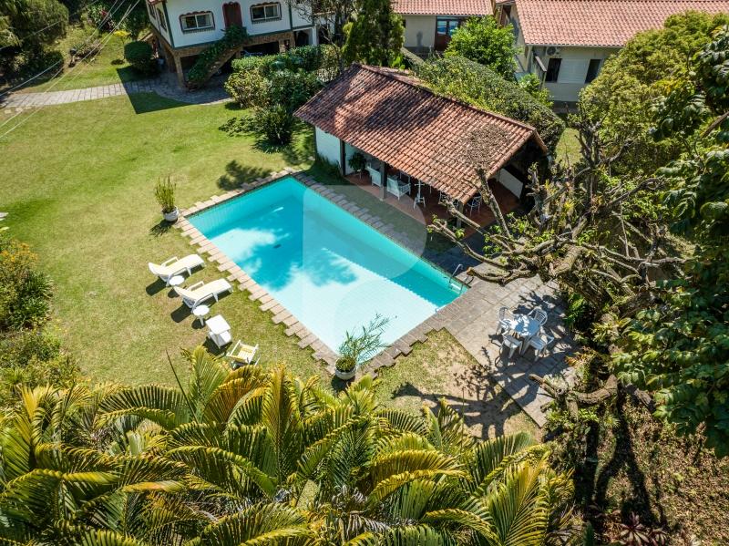 Casa à venda em Itaipava, Petrópolis - RJ - Foto 1