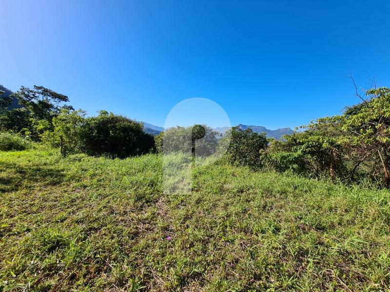Terreno Residencial à venda em Quarteirão Brasileiro, Petrópolis - RJ - Foto 1