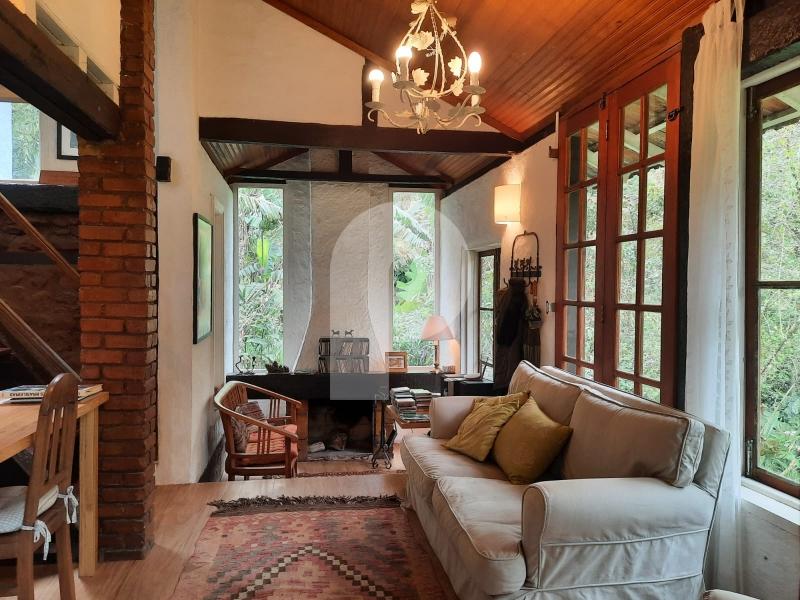 Casa à venda em Fazenda Inglesa, Petrópolis - RJ - Foto 2