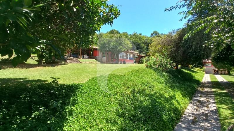 Casa para Alugar em Itaipava, Petrópolis - RJ - Foto 1
