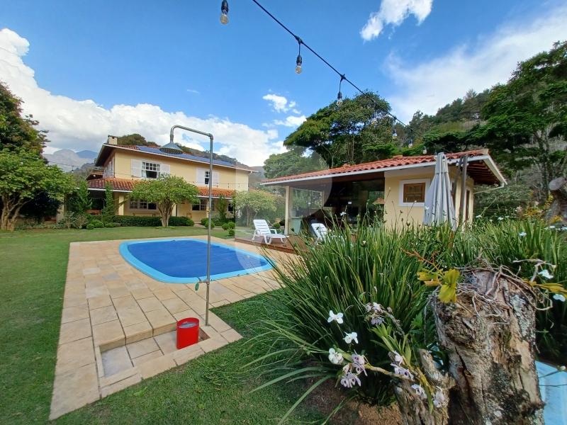 Casa à venda em Itaipava, Petrópolis - RJ - Foto 1