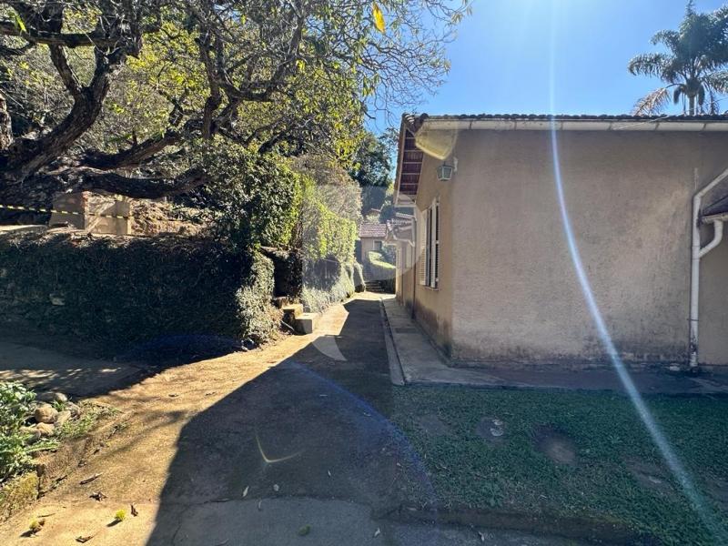 Terreno Comercial à venda em Araras, Petrópolis - RJ - Foto 5