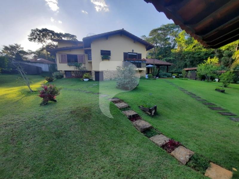 Casa à venda em Itaipava, Petrópolis - RJ - Foto 1