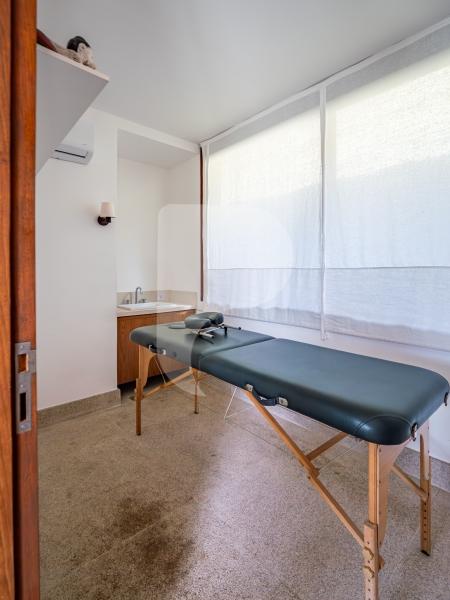 Casa - Petrópolis, Secretário