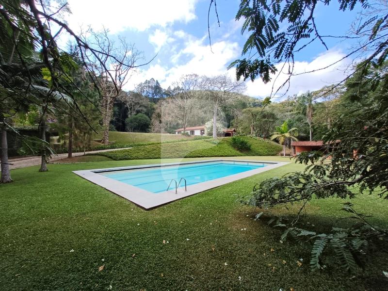 Casa para Alugar em Itaipava, Petrópolis - RJ - Foto 1