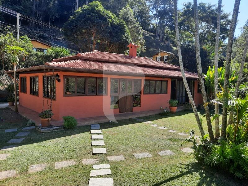 Casa à venda em Araras, Petrópolis - RJ - Foto 1