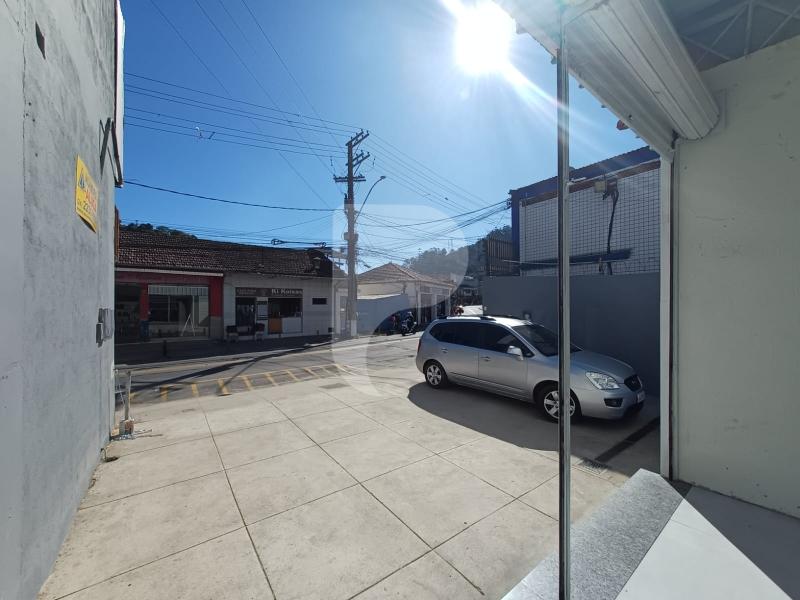 Galpão à venda em Quissamã, Petrópolis - RJ - Foto 4