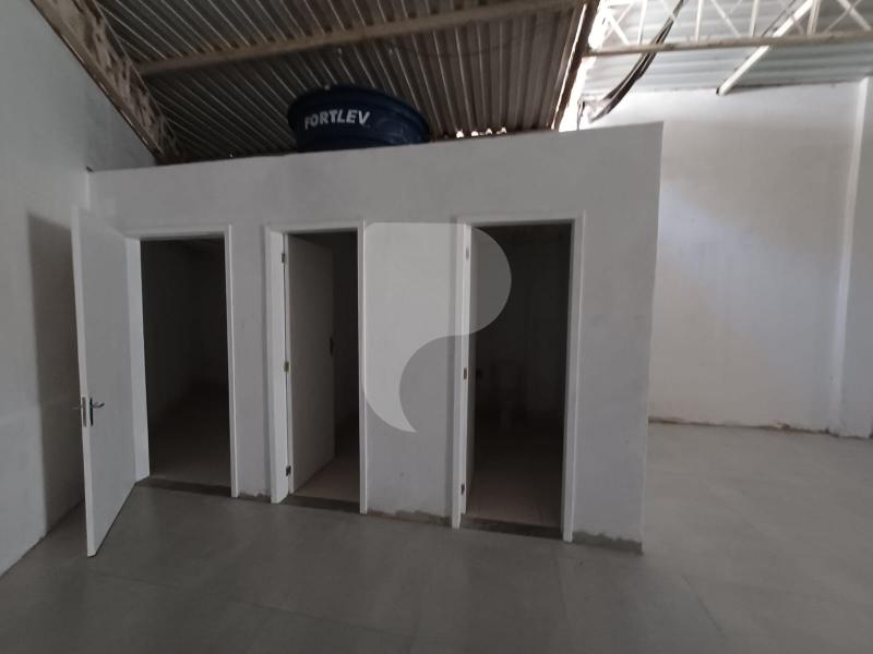 Galpão à venda em Quissamã, Petrópolis - RJ - Foto 9