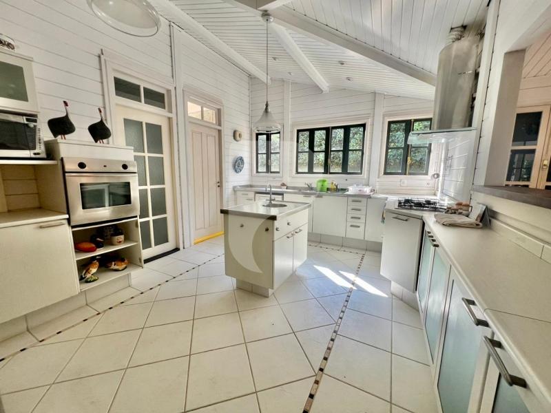 Casa para Alugar  à venda em Pedro do Rio, Petrópolis - RJ - Foto 8