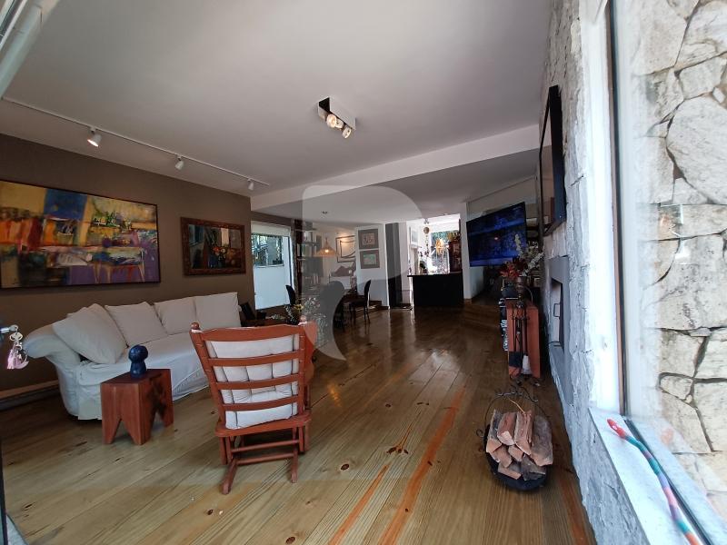 Casa para Alugar  à venda em Araras, Petrópolis - RJ - Foto 9