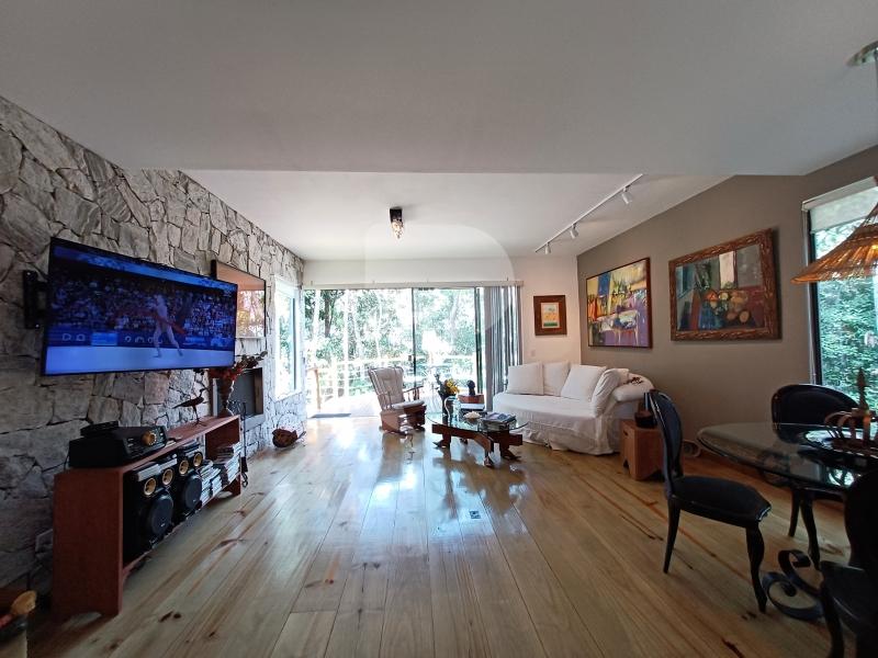 Casa para Alugar  à venda em Araras, Petrópolis - RJ - Foto 11