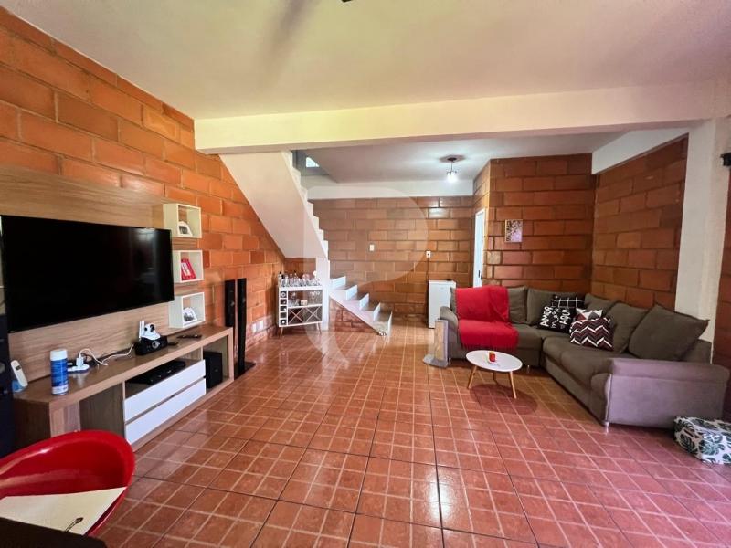 Casa à venda em Mosela, Petrópolis - RJ - Foto 2