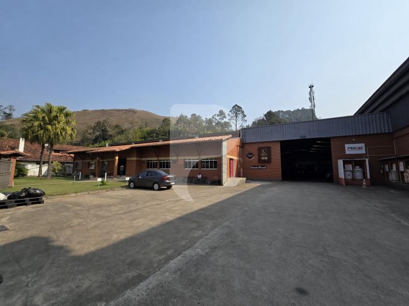 Galpão à venda em Itaipava, Petrópolis - RJ - Foto 1