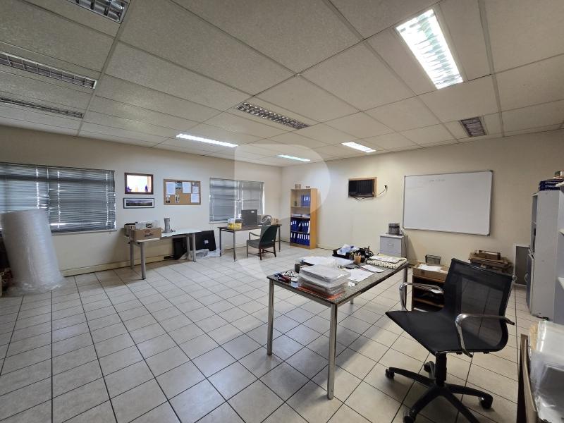 Galpão à venda em Itaipava, Petrópolis - RJ - Foto 15