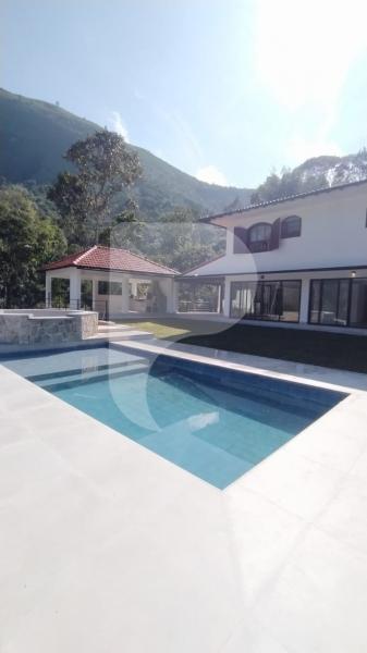 Casa à venda em Araras, Petrópolis - RJ - Foto 1