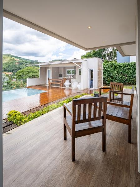 Casa para Alugar  à venda em Itaipava, Petrópolis - RJ - Foto 16