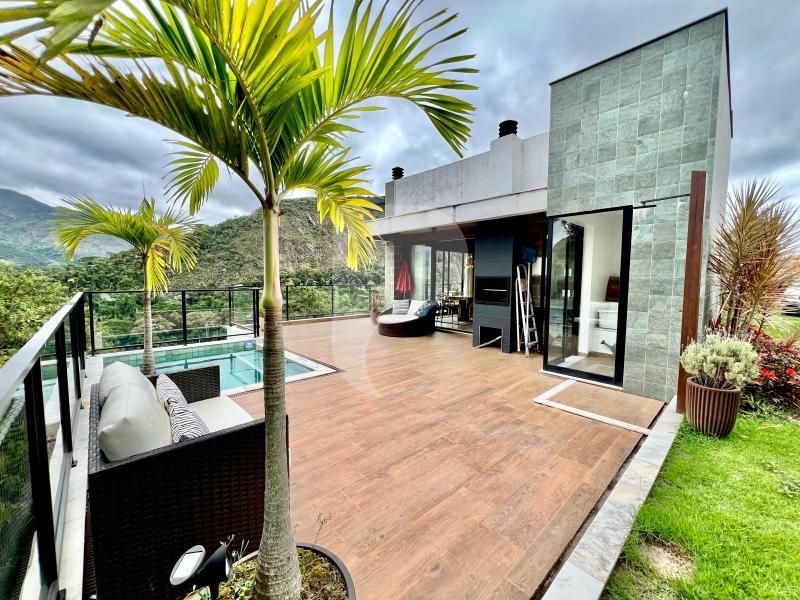 Casa à venda em Araras, Petrópolis - RJ - Foto 1