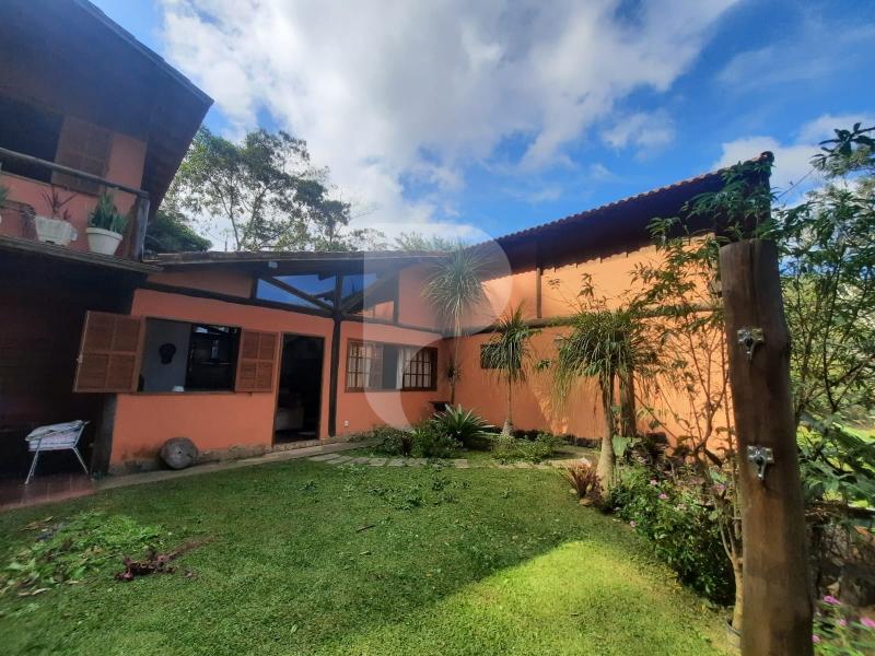 Casa à venda em Itaipava, Petrópolis - RJ - Foto 1