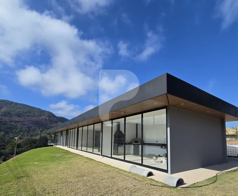 Casa à venda em Itaipava, Petrópolis - RJ - Foto 1